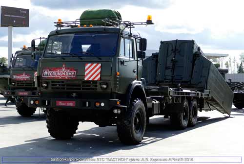 Armee 2018 - PMP Uferponton auf KamAZ 53501