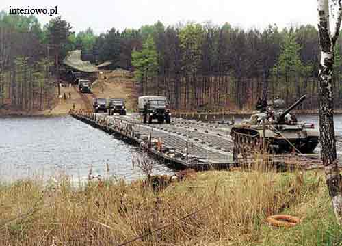 PP-64 Doppelbandpontonbrücke